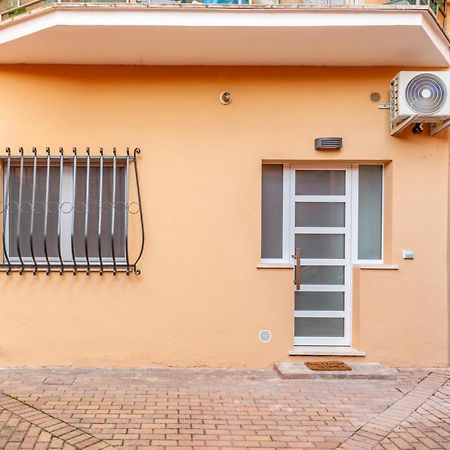Un Nido A Mantova Historic Apt Near The Center! 外观 照片